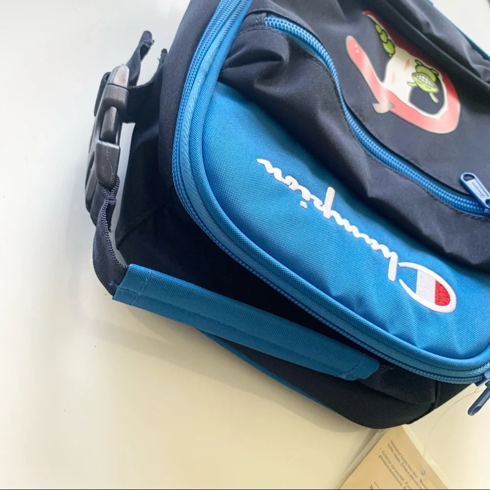 🌸New🌸 Champion Youth Supersize Lunch Kit  One Size NWT